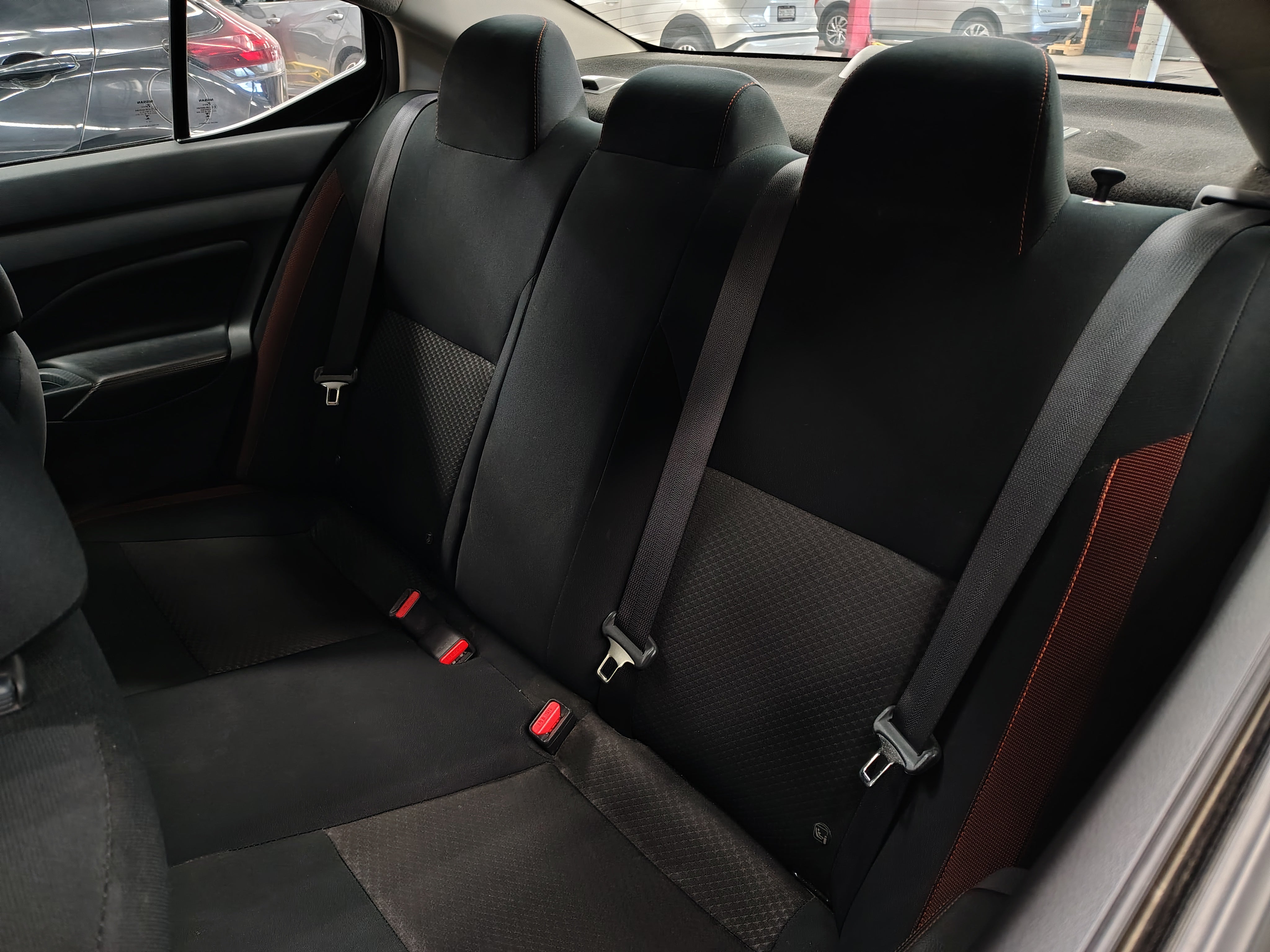 2024 Nissan VERSA 4P SR L41.6 AUT