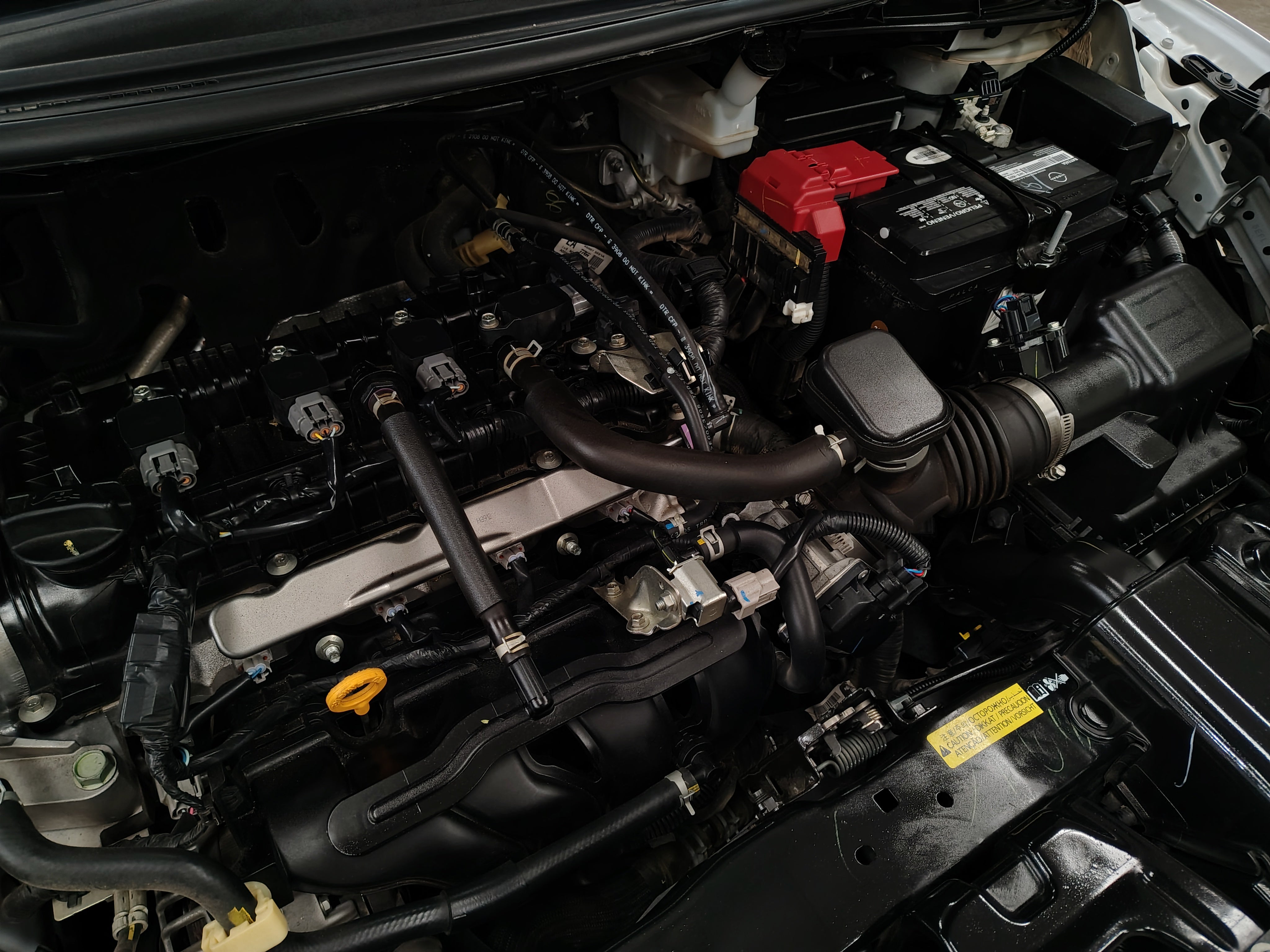 2024 Nissan VERSA 4P SENSE L41.6 AUT