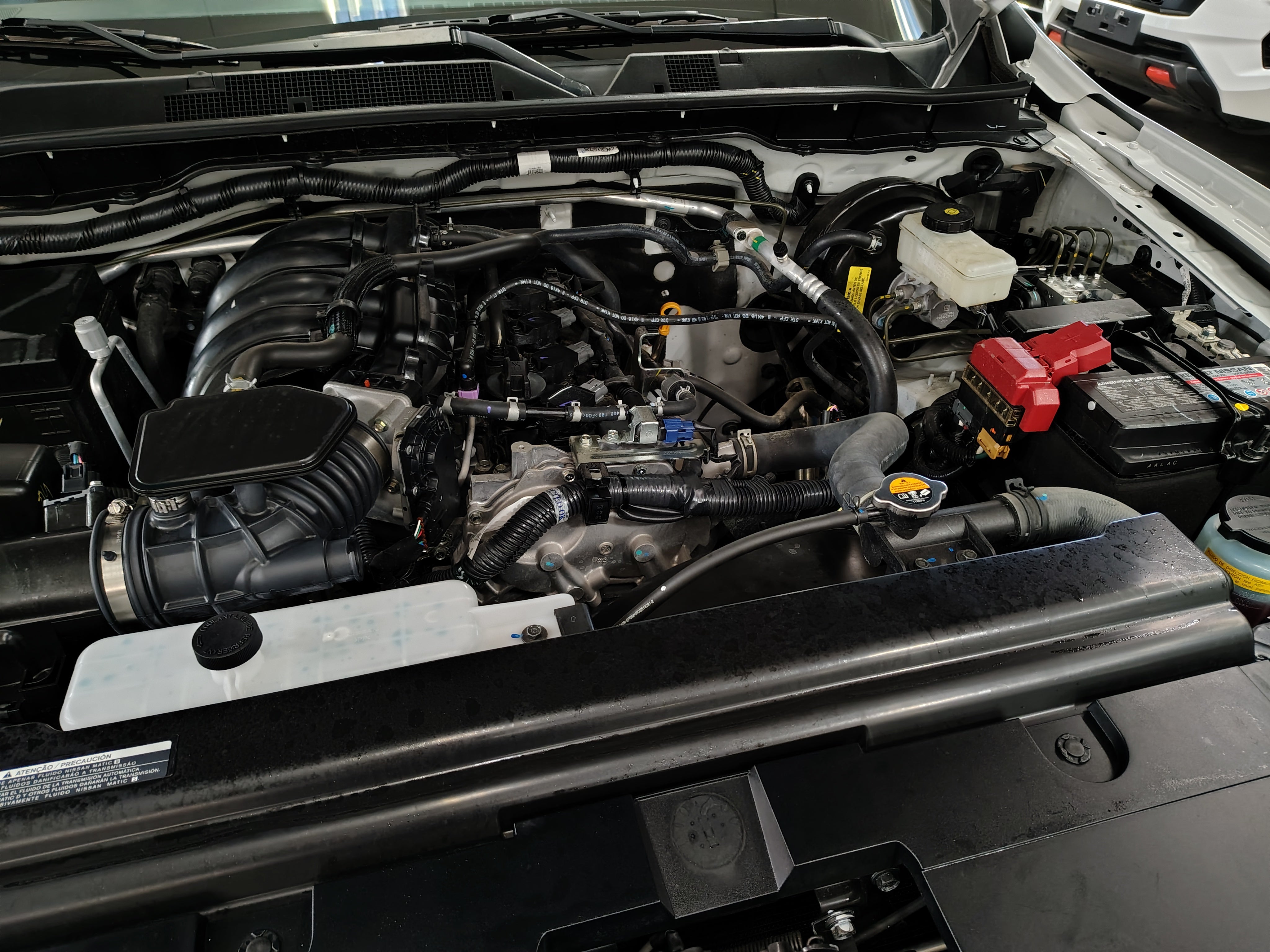 2025 Nissan FRONTIER 4P PLATINUM LE L42.5 AUT