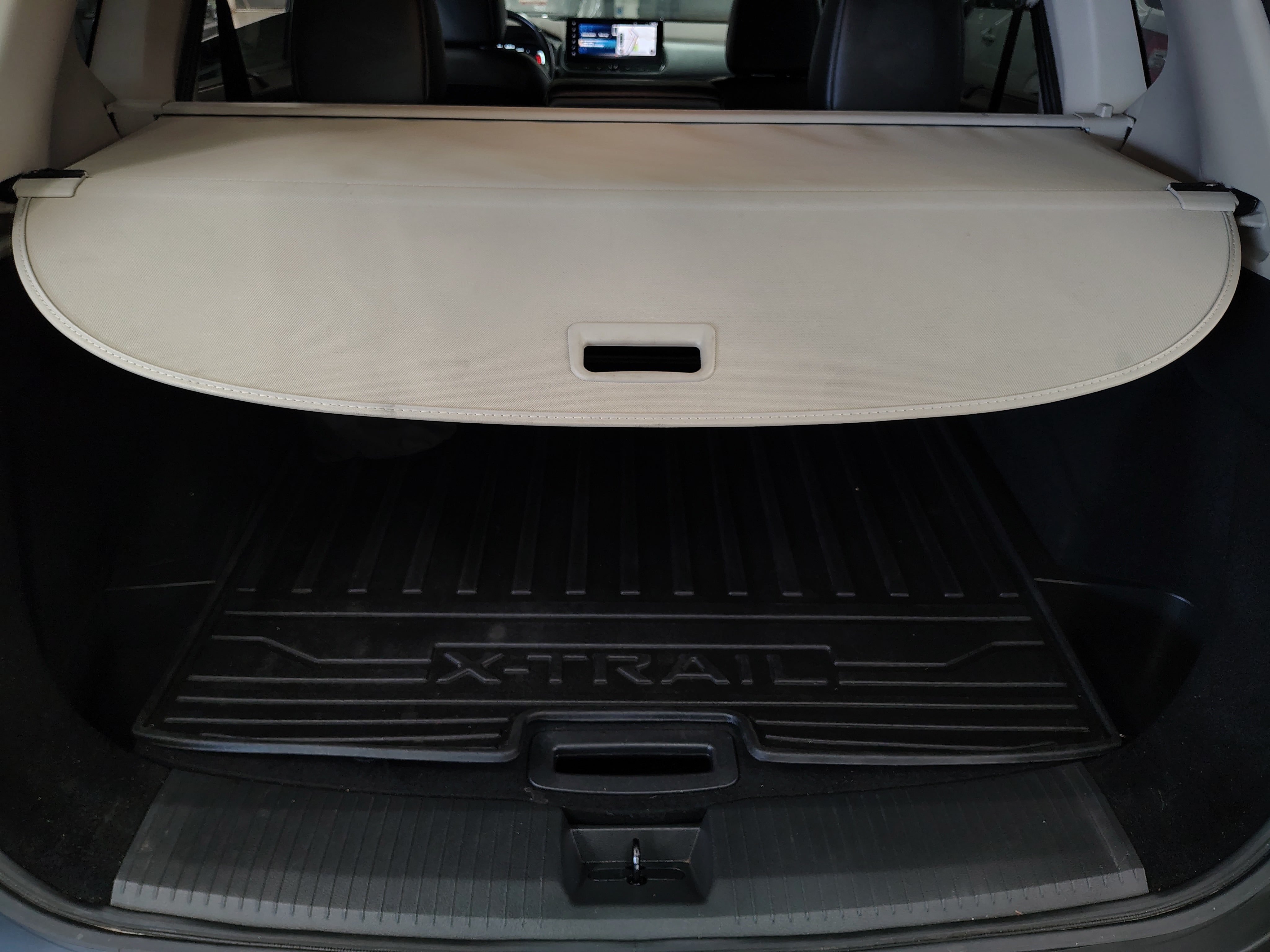 2023 Nissan X-TRAIL PLATINUM 2 FILAS
