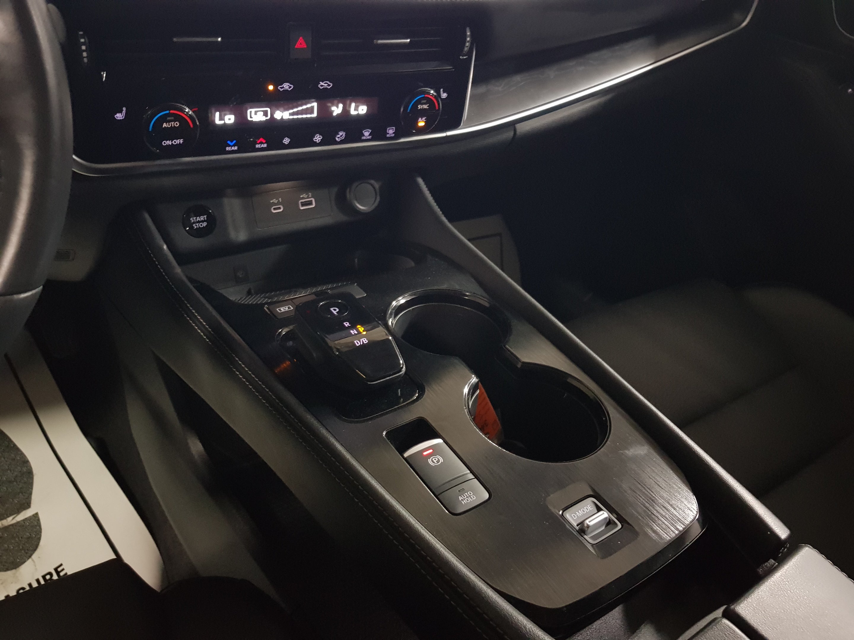 2023 Nissan X-TRAIL 5P PLATINUM E.POWER HEV L31.5 AUT