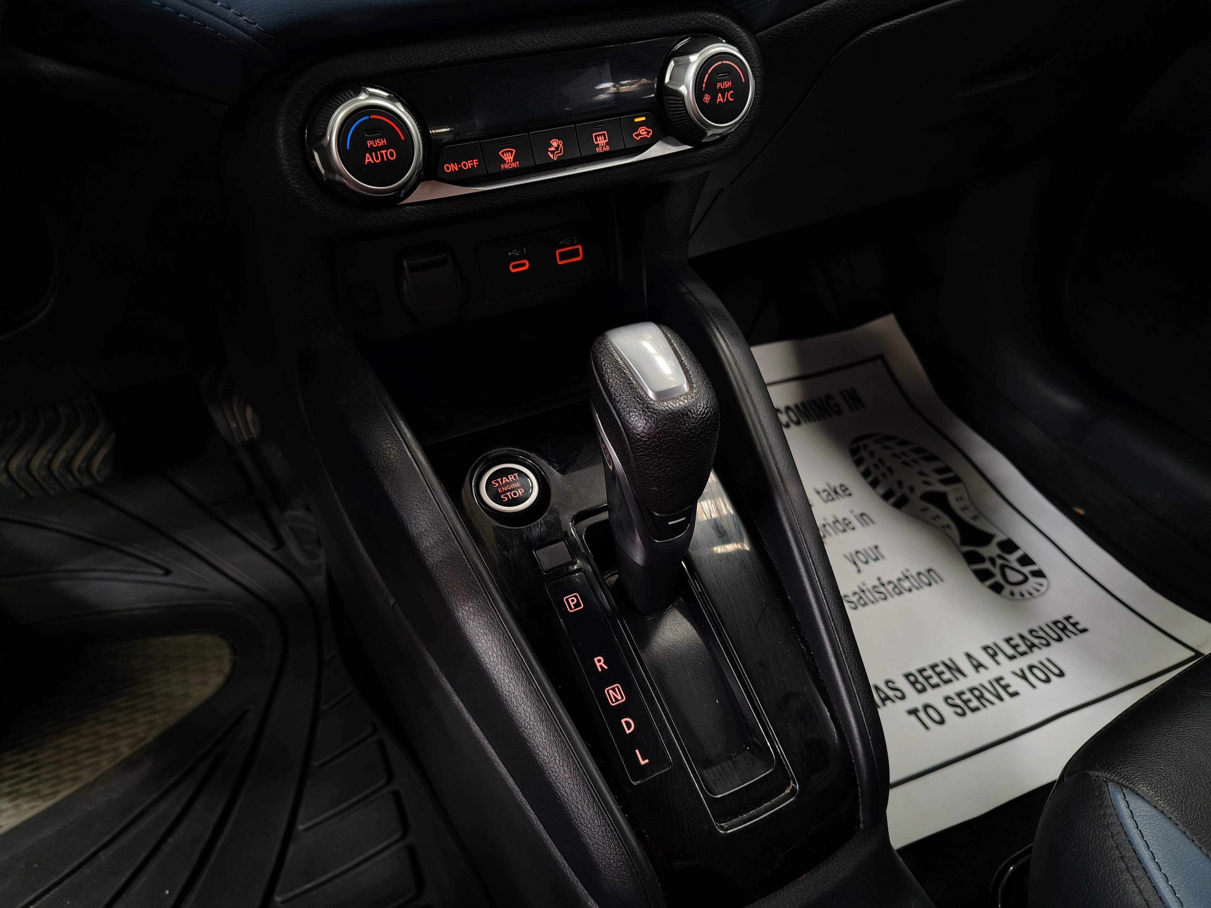 2024 Nissan VERSA 4P EXCLUSIVE L41.6 AUT